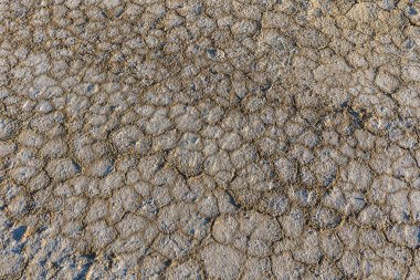 Mangystau, Kazakistan 'daki Tuzbair tuz bataklığındaki kurak göl yatağının desenleri