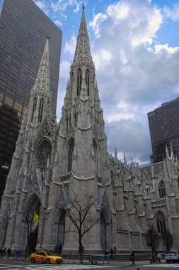 NEW YORK 20 HAZİRAN 20 Ocakta New York 'ta Saint Patrick Katedrali' nin kış manzarası.