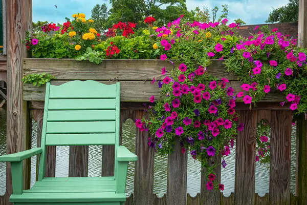 stock image Colorful flowers on this lakeside deck in historic Smithville, New Jersey.