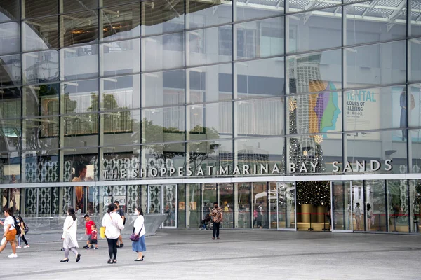 stock image Singapore- 6 Nov,2022: The shoppes marina bay sand shopping mall. The mall is an integrated resort fronting Marina Bay in Singapore