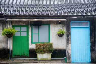 Tayvan 'da askeri aile parkında tarihi bina cephesi, Taipei. 