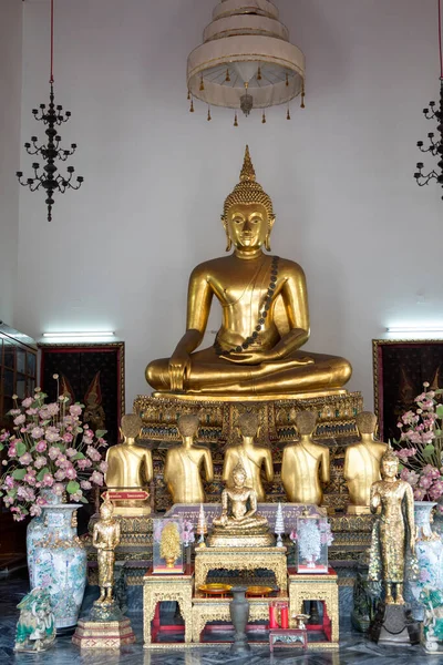 Μπανγκόκ Θέιλαντ Φεβρουαρίου 2023 Φρα Βούδας Τσιναράτζα Και Άφθονα Θρησκευτικά — Φωτογραφία Αρχείου