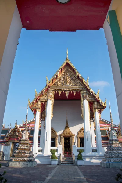 曼谷Wat Pho的Phra Vihara 华府是曼谷历史最悠久 规模最大的寺庙建筑群 — 图库照片