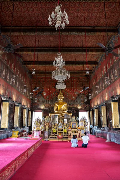 Bangkok Thajsko Února 2023 Socha Zlatého Buddhy Phra Ubosot Wat — Stock fotografie