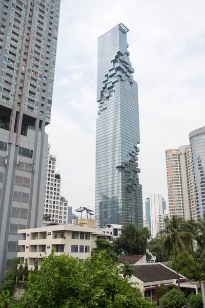 stock image Bangkok, Thailand- 17 Feb, 2023: Beautiful view of King Power MahaNakhon in Bangkok. It is a 314 m high mixed-used skyscraper.