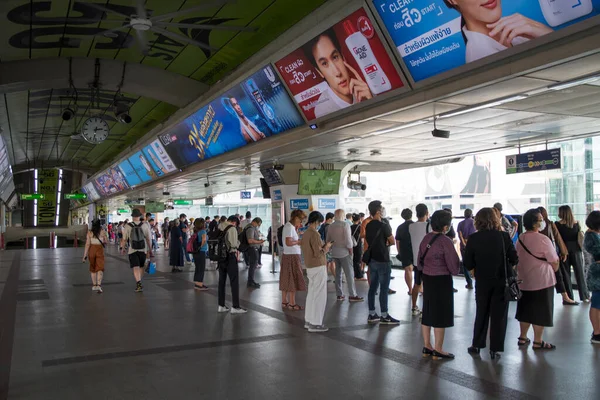 Bangkok Thailand Feb 2023 Passenger Waiting Transporting Skytrain Station Bangkok — Stock Photo, Image