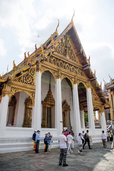 Bangkok Thailand Feb 2023 Туристи Відвідують Храм Смарагдового Будди Гранд — стокове фото