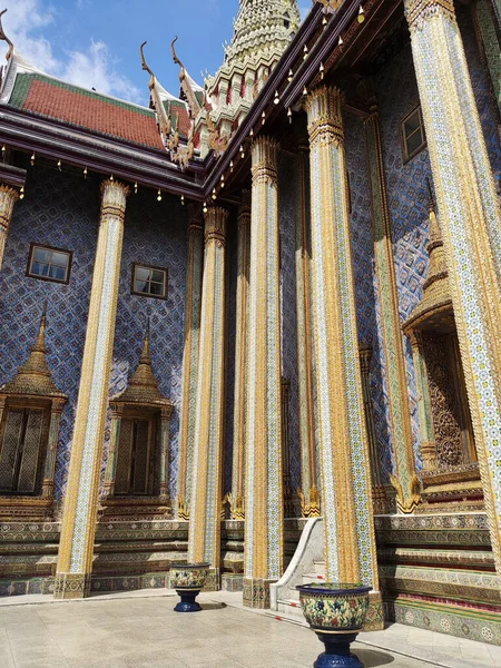 Royal Panthern Prasat Phra Dhepbiorn Grand Palace Bangkok Mixture Thai — стоковое фото