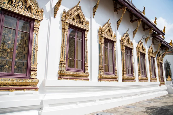 Прекрасное Золотое Окно Большом Дворце Бангкок — стоковое фото