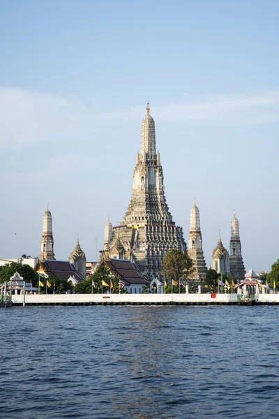 Bangkok Thailand Feb 2023 Wat Arun Temple Dawn Chao Phraya —  Fotos de Stock