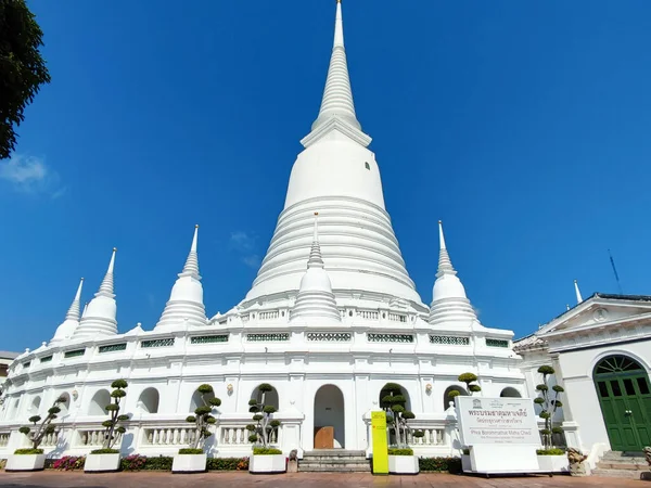 Bangkok Thailand Feb 2023 View Grand Whitewashed Stupa Wat Prayoon —  Fotos de Stock