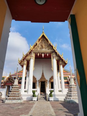 Phra Vihara in the Wat Pho, Bangkok. Wat Pho is the oldest and largest temple complex in Bangkok