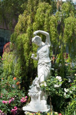 Singapur - 16 Haziran 2023: Singapur Körfezi yakınlarındaki Gardens 'taki Çiçek Kubbesi' nde Dekorasyon.