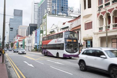 Singapur... 23 Haziran 2023 Singapur 'daki Çin Mahallesi' nde yoğun bir yol. Çin Mahallesi Singapur 'da ünlü bir turistik yerdir..