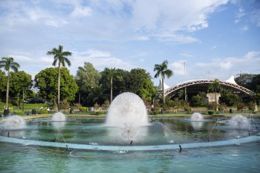 Manila, Filipinler-13 Ekim 2023: Manila, Filipinler 'deki Rizal Park. Rizal Park, Manila 'nın en önemli turistik yerlerinden biridir..