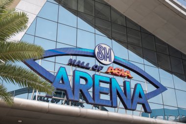 Manila, Filipinler- 17 Ekim 2023: Manila, Filipinler 'deki Asya AVM cephesi. Asya AVM Arena, Asya 'daki SM AVM kompleksi içinde kapalı bir arena. 