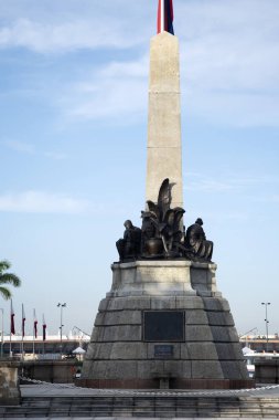 Manila, Filipinler- 13 Ekim 2023: Manila, Filipinler 'deki Rizal Parkı' ndaki Jose Rizal (Ulusal Kahraman) anısına anıt