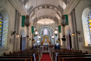 Manila, Filipinler-14 Ekim 2023: Manila 'daki Çaresiz Kilisemizin İçişleri Bakanlığı. Meksika Barok tarzı mimarisi 1864 yılında tamamlandı..