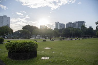 Manila, Filipinler-16 Ekim 2023: Manila, Filipinler 'deki Rizal Park. Rizal Park, Manila 'nın en önemli turistik yerlerinden biridir..