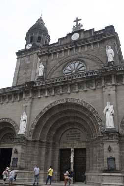 Manila, Filipinler-14 Ekim 2023: Manila Katedrali, Filipinler 'in en eski kilisesi. Manila Katedrali Filipinler 'in ana Katolik Kilisesi olarak kabul edilir.