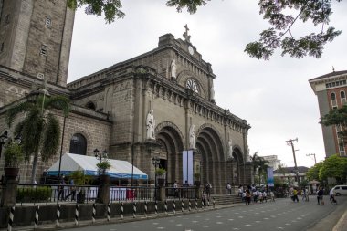 Manila, Filipinler-14 Ekim 2023: Manila Katedrali, Filipinler 'in en eski kilisesi. Manila Katedrali Filipinler 'in ana Katolik Kilisesi olarak kabul edilir.