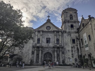 Manila, Filipinler-15 Ekim 2023: Manila, Filipinler 'deki San Agustin Kilisesi manzarası. Filipinler 'in en eski kilisesi.
