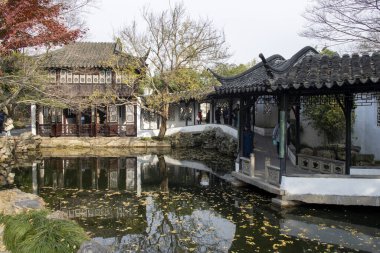 Suzhou, Çin - 6 Aralık 2023: Çin 'in Suzhou kentindeki mütevazı Yöneticinin Bahçesi. Çin 'in en iyilerinden biri, UNESCO' nun dünya mirasının en önemli parçası.