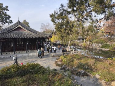 Suzhou, Çin - 6 Aralık 2023: Çin 'in Suzhou kentindeki mütevazı Yöneticinin Bahçesi. Çin 'in en iyilerinden biri, UNESCO' nun dünya mirasının en önemli parçası.