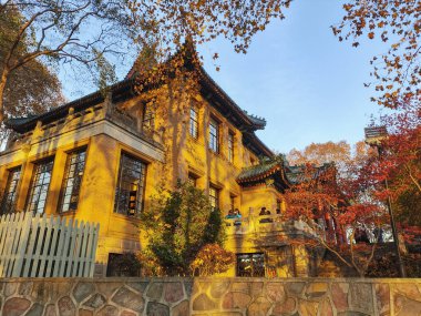 Nanjing, Çin-1 Aralık 2023: Meiling Palace Nanjing şehrinde yer almaktadır. Meiling Sarayı 1931 'de inşa edildi ve 1933' te tamamlandı.