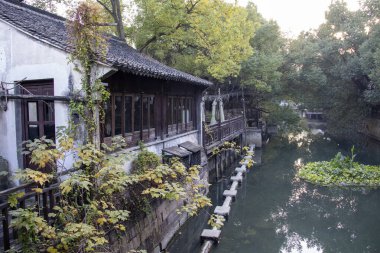 Wuzhen, Çin-28 Kasım, 2023: Wuzhen, Çin. Wuzhen, Çin 'in Zhejiang eyaletinde yer alan iyi korunmuş bir su kasabasıdır.