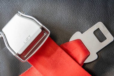 Paslanmaz çelik tokalı güvenlik cihazı uçağa kilitlendi.