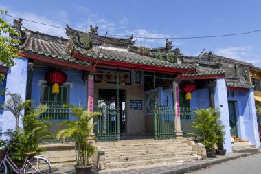 Hoi An, Vietnam-1 Mar 2024: Hoi An 'daki Çin Meclis Salonu, Vietnam. Hoi Antik çağlarda 15. yüzyıldan kalma tarihi binalara ev sahipliği yapar.
