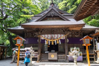 Shimoyoshida, Japonya - 15 Mayıs 2024: Shimoyoshida, Japonya 'da Arahama Tapınağı. Arakura Sengen Tapınağı ve tapınağı Arakurayama Sengen Parkı 'nda gururla oturur.