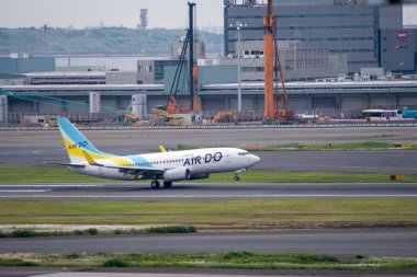 Tokyo, Japonya - 19 Mayıs 2024: Air Do, Hokkaido Uluslararası Havayolları olarak da bilinir, Haneda Havaalanı, Tokyo. 