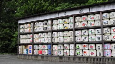 Kamakura, Japonya - 14 Mayıs 2024: Tsurugaoka Hanchimangu Tapınağı, Japonya