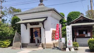 Kawagoe, Japonya - 17 Mayıs 2024: Kawagoe, Japonya 'da Naritasan Kawagoe Betsuin Hongyoin. 1853 'te Edo döneminin sonunda kurulan bir tapınaktır.