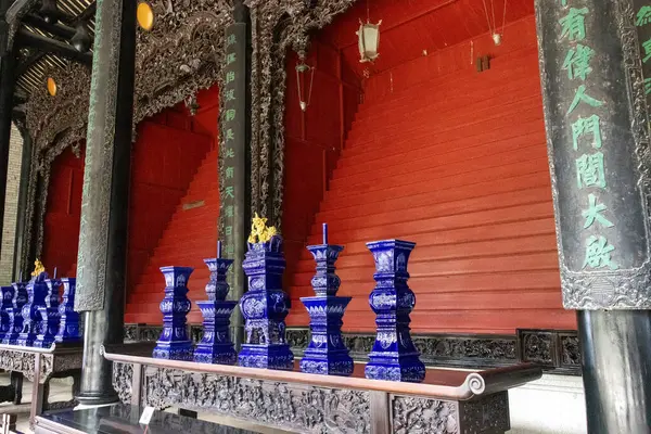 stock image Guangzhou, China- 7 Jun 2024: Porcelain tea set in window of Chen Clan Ancestral Hall (Guangdong Folk Art Museum) in Guangzhou city