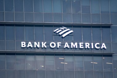 Singapur - 4 Ekim 2024: Singapur şehir merkezindeki Bank of America manzarası. Bank of America Corporation, ABD 'li çok uluslu yatırım bankası ve finansal hizmetler holding şirketidir.