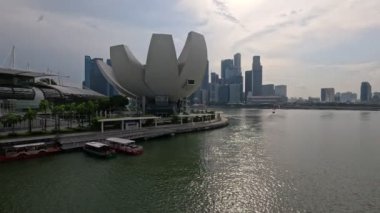 Singapur, 19 Ekim 2024: Singapur 'daki Marina Körfezi Sanat Bilimleri Müzesi. Toplam 6000 metrekarelik bir alana sahip 21 galeri alanı var..