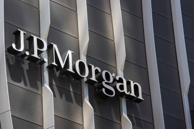 Singapur - 27 Ekim 2024: J.P. Morgan logosu Singapur ofisinde görüldü. JPMorgan Chase, merkezi New York 'ta bulunan çok uluslu bir finans şirketi..