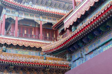 Pekin, Çin - 5 Kasım 2024: Pekin 'deki Yonghegong Lama Tapınağının Güzel Manzarası. Lama Tapınağı dünyanın en büyük ve en önemli Tibet Budist manastırlarından biridir..