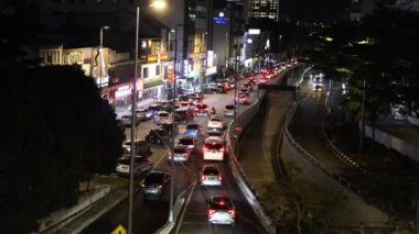 Kuala Lumpur, Malezya - 23 Aralık 2024: Kuala Lumpur sokak manzarası. Kuala Lumpur Malezya 'nın en büyük şehridir.