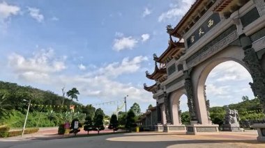 Kuala Pilah, Malezya - 10 Mayıs 2025: Malezya 'nın Kuala Pilah kentinde bulunan Si Thian Kong manzarası. Tanrı 'nın bu tapınakta taptığı ana ilah Dokuz İmparator Tanrısıdır.