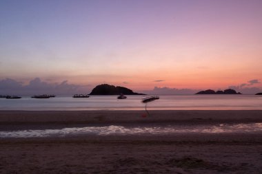 Malezya, Redang Adası 'nda güzel bir gün doğumu.