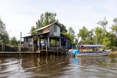 Merang, Malezya - 16 Haziran 2025: Terengganu, Malezya 'daki Merang iskelesinin görüntüsü. Merang Jetty, Malezya 'nın Terengganu eyaletinde yer alan küçük bir liman.