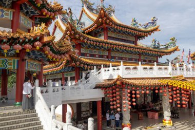 Kuala Lumpur, Malezya-15 Ağustos 2025: Thean Hou Tapınağı Kuala Lumpur, Malezya. Tapınak, Çin deniz tanrıçası Mazu 'ya adanmış altı katlı bir tapınaktır.