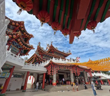 Kuala Lumpur, Malezya-15 Ağustos 2025: Thean Hou Tapınağı Kuala Lumpur, Malezya. Tapınak, Çin deniz tanrıçası Mazu 'ya adanmış altı katlı bir tapınaktır.