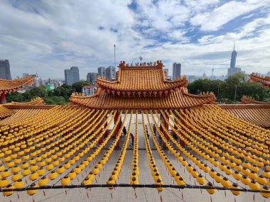 Kuala Lumpur, Malezya-15 Ağustos 2025: Thean Hou Tapınağı Kuala Lumpur, Malezya. Tapınak, Çin deniz tanrıçası Mazu 'ya adanmış altı katlı bir tapınaktır.