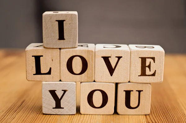 Love Word Written Wooden Blocks — Stockfoto