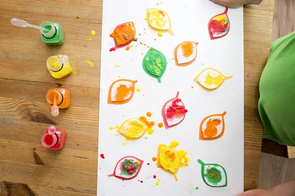 Otoño Niño Árbol Para Colorear Dejar Forma Almohadillas Algodón Arte Imagen De Stock